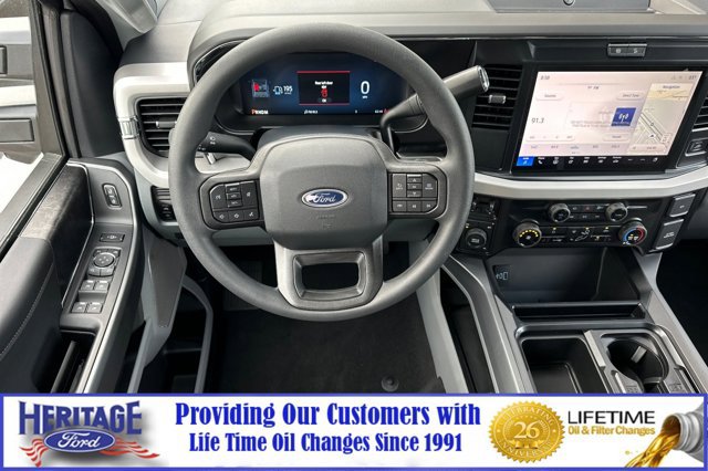 New 2026 Ford F450 XLT w/ XLT Premium Package AWD/4WD image 14
