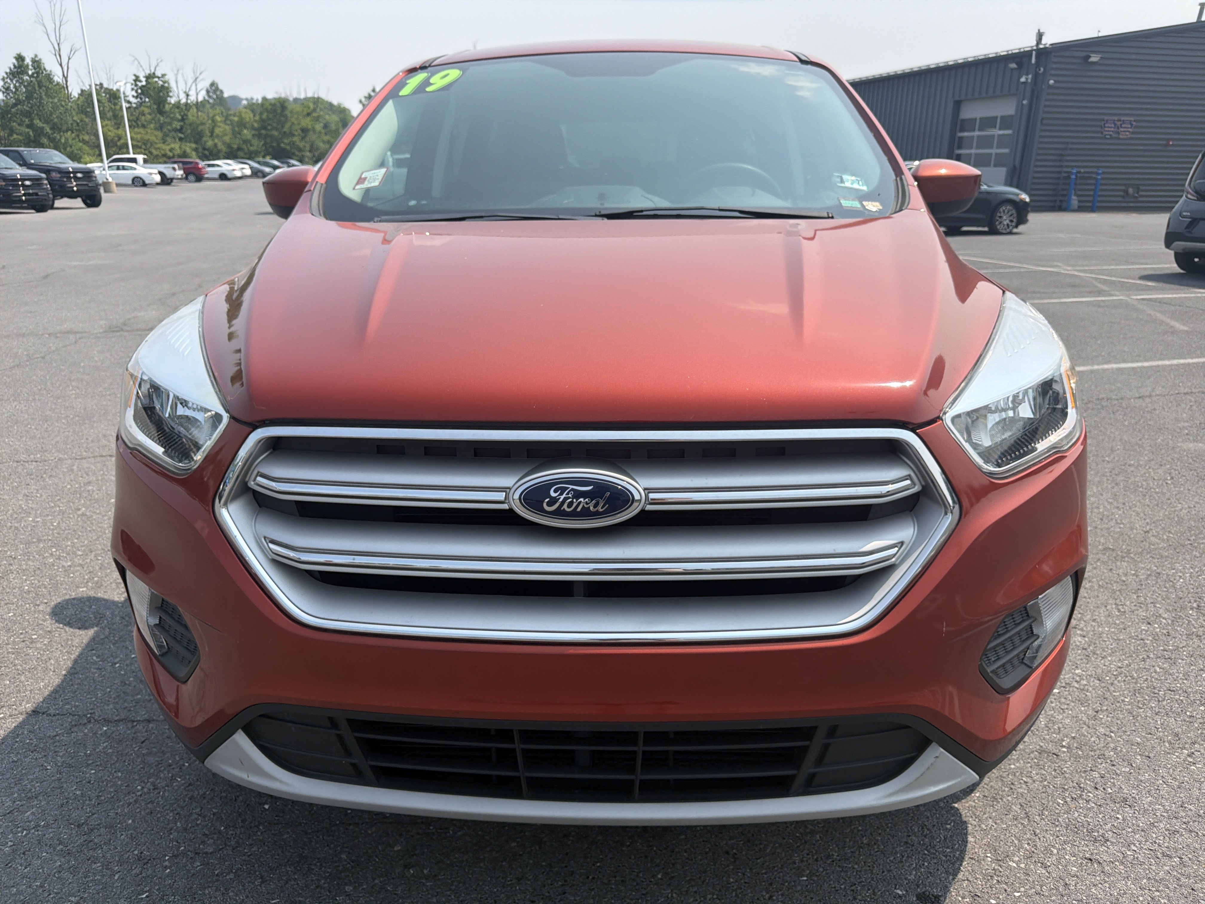 Certified 2019 Ford Escape SE AWD/4WD image 9