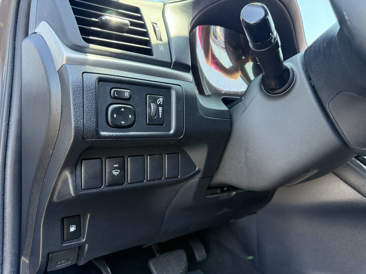 Used 2012 Lexus CT 200h Premium FWD image 19