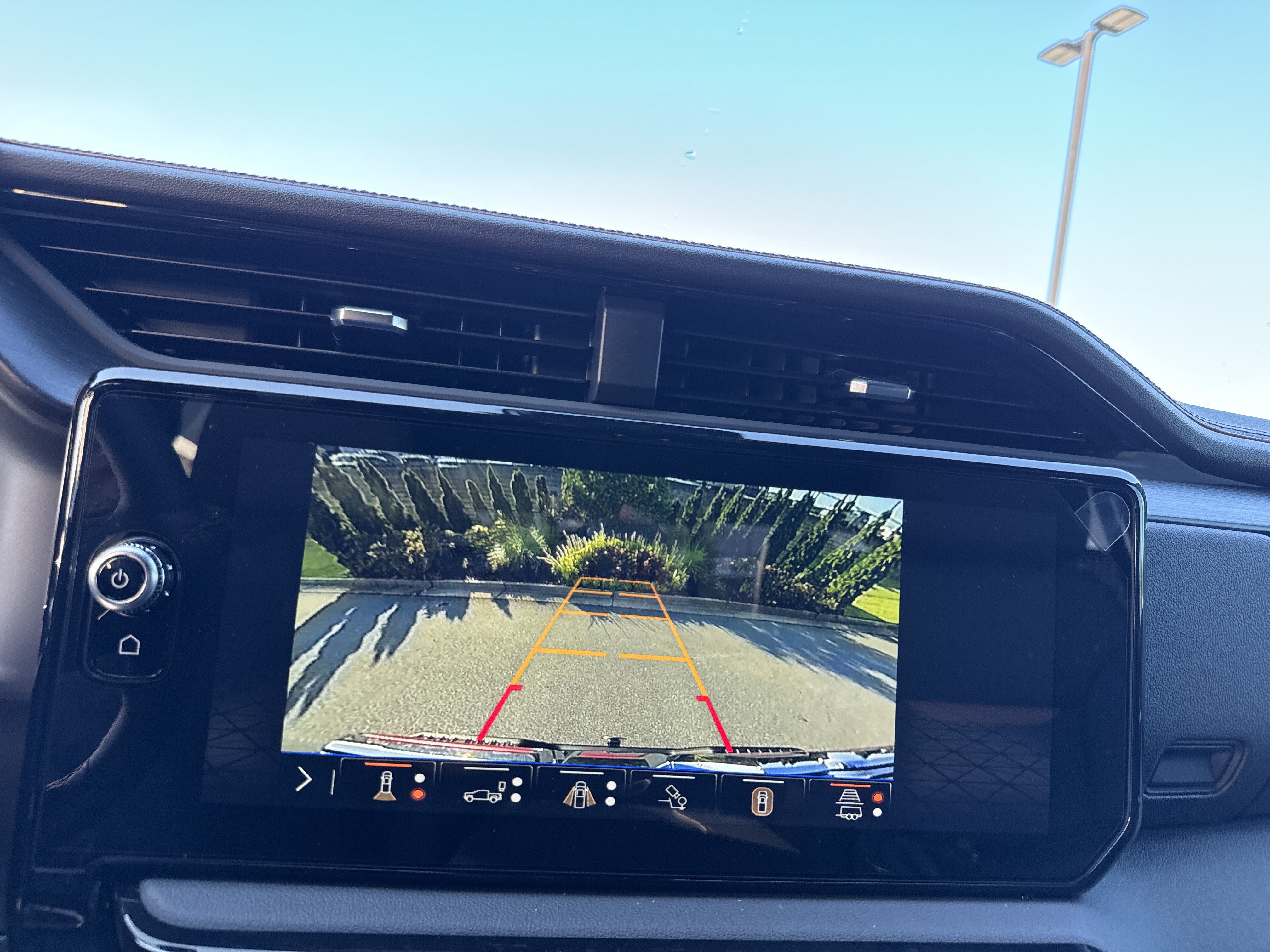 New 2026 GMC Sierra 1500 AT4 w/ AT4 Premium Package AWD/4WD image 27