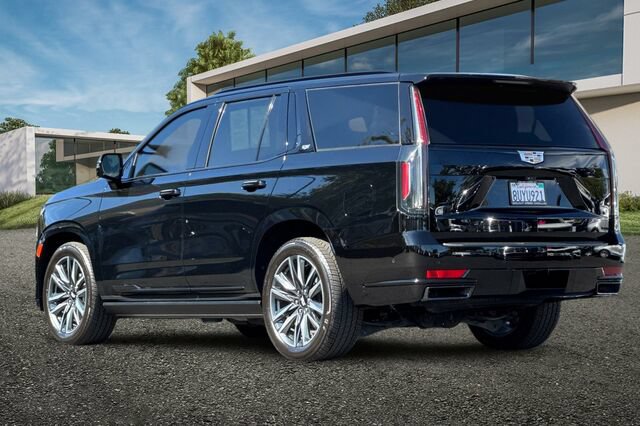 Used 2021 Cadillac Escalade Sport w/ Driver Assist Tech Package AWD/4WD image 6