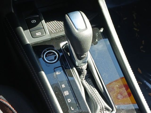 Used 2023 Nissan Kicks SR image 19