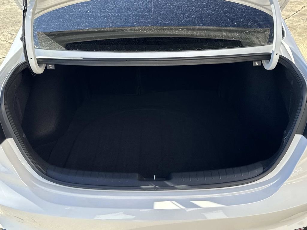 Used 2024 Kia Forte GT-Line w/ GT-Line Premium Package image 12