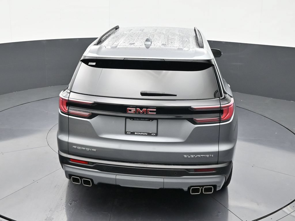 Used 2026 GMC Acadia Elevation FWD image 15