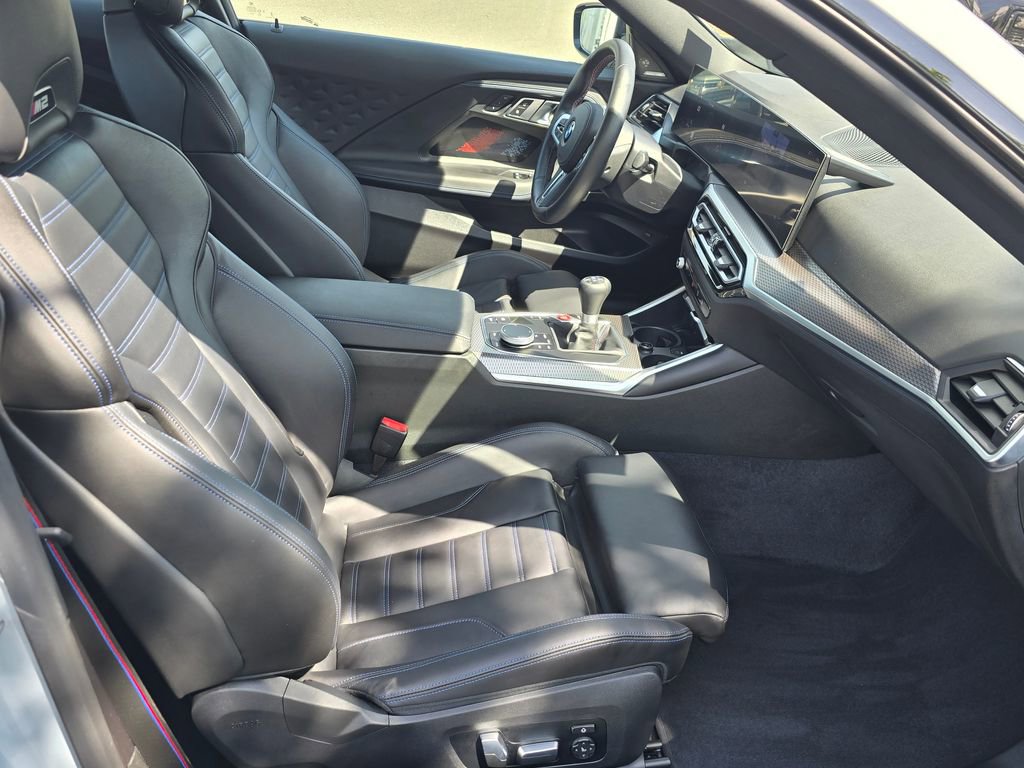Used 2023 BMW M2 RWD image 12