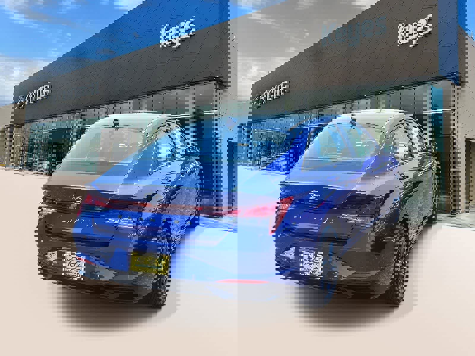 Certified 2023 Hyundai Elantra SEL image 4