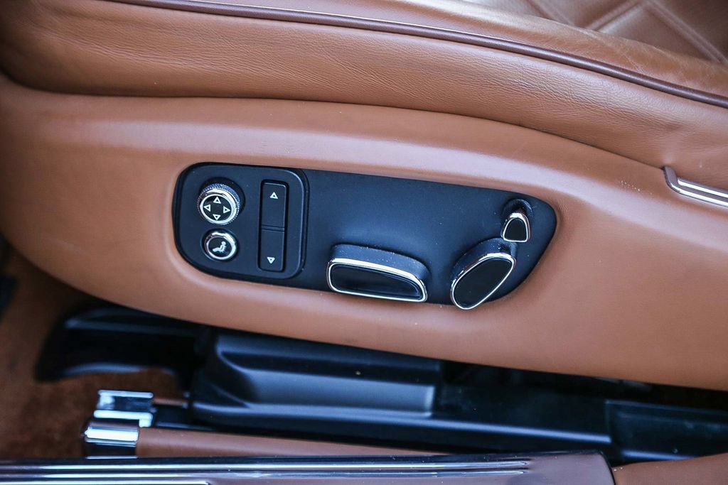 Used 2014 Bentley Mulsanne RWD image 24