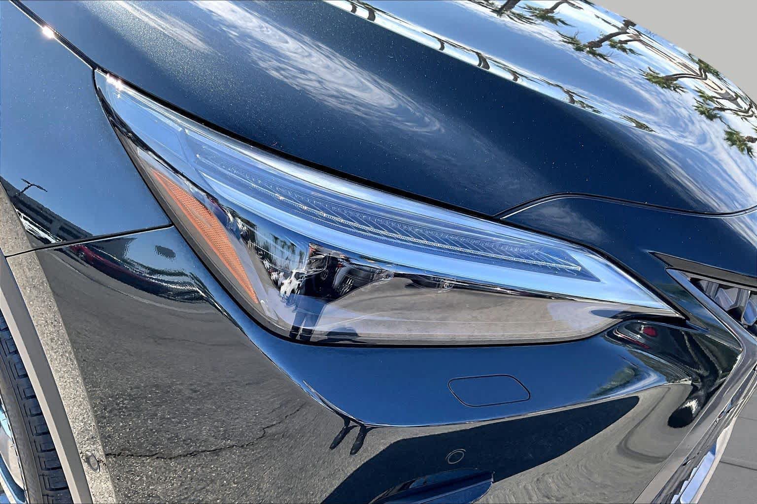 Certified 2025 Lexus NX 450h+ AWD w/ Accessory Package (Z1) image 26