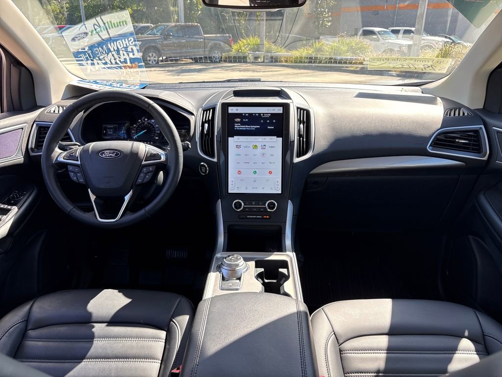 Used 2024 Ford Edge SEL w/ Convenience Package image 14