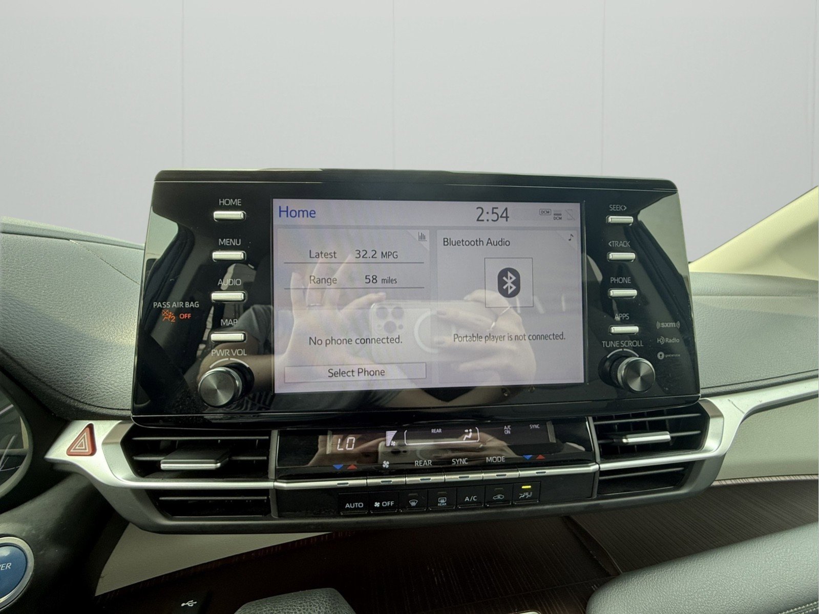 Used 2022 Toyota Sienna LE image 15