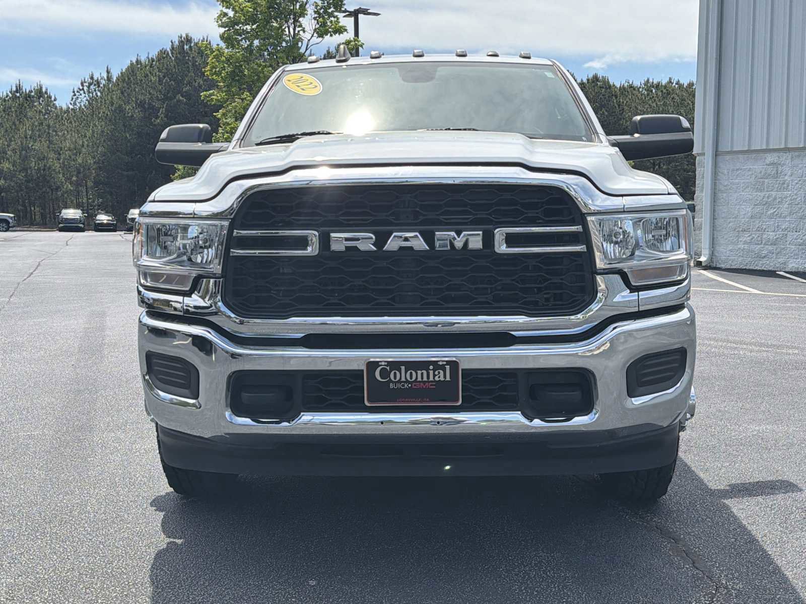 Used 2022 RAM 3500 Tradesman w/ Chrome Appearance Group RWD image 28