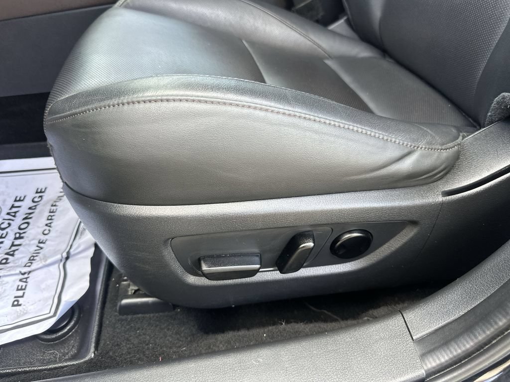 Used 2023 MAZDA CX-30 AWD 2.5 S w/ Premium Package image 12