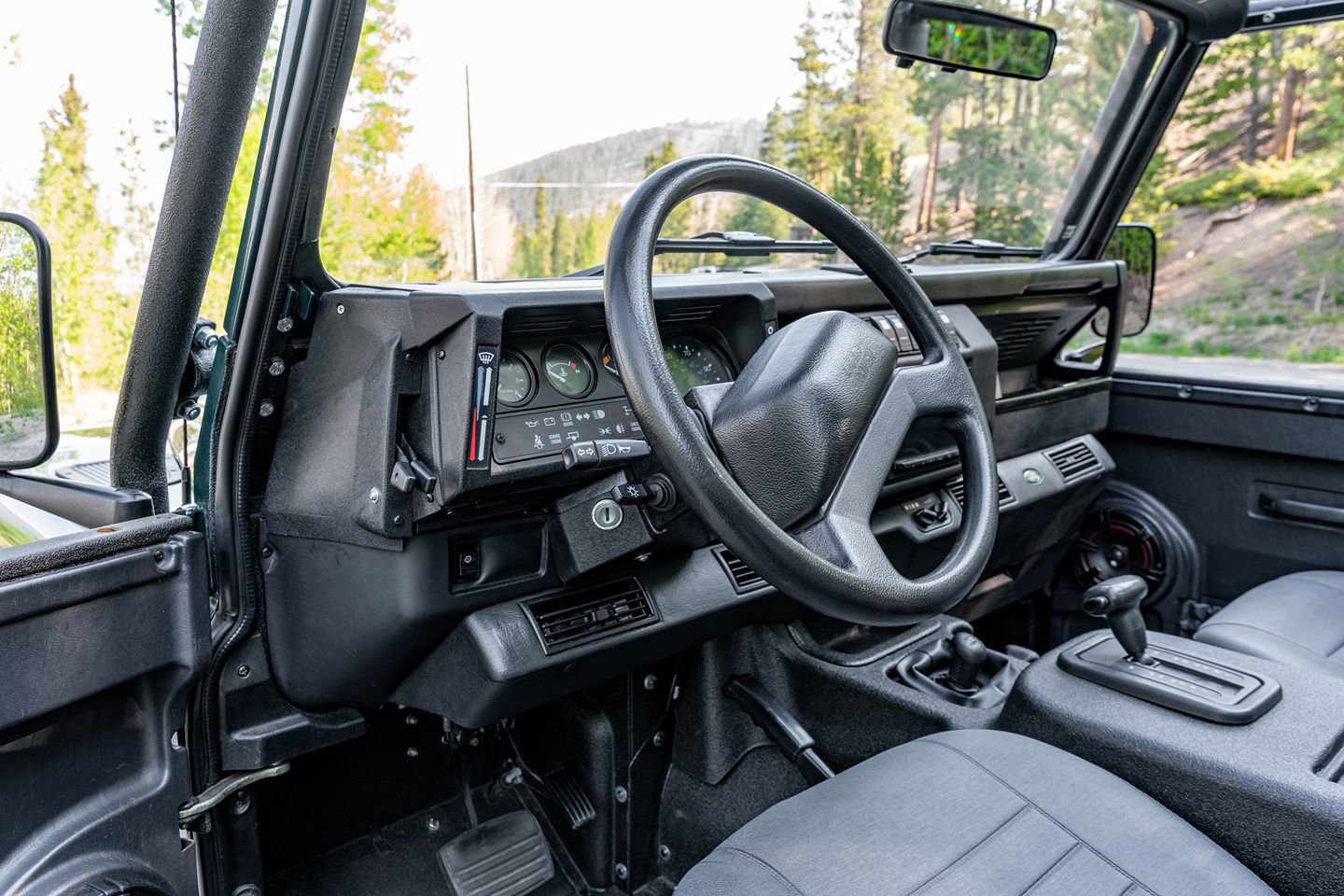 Used 1997 Land Rover Defender 90 AWD/4WD image 29