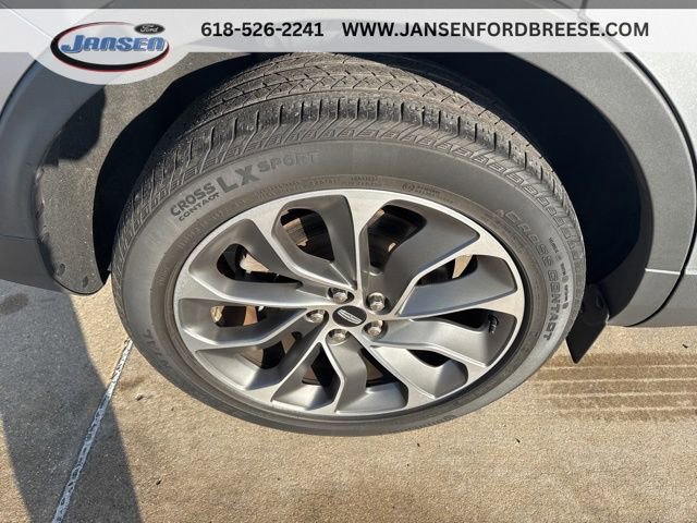 Used 2022 Lincoln Nautilus Reserve AWD/4WD image 8