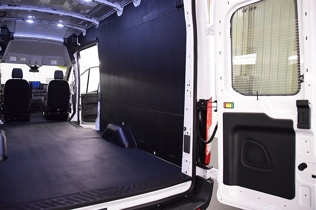 New 2026 Ford Transit 250 148 High Roof Extended w/ Load Area Protection Package image 31