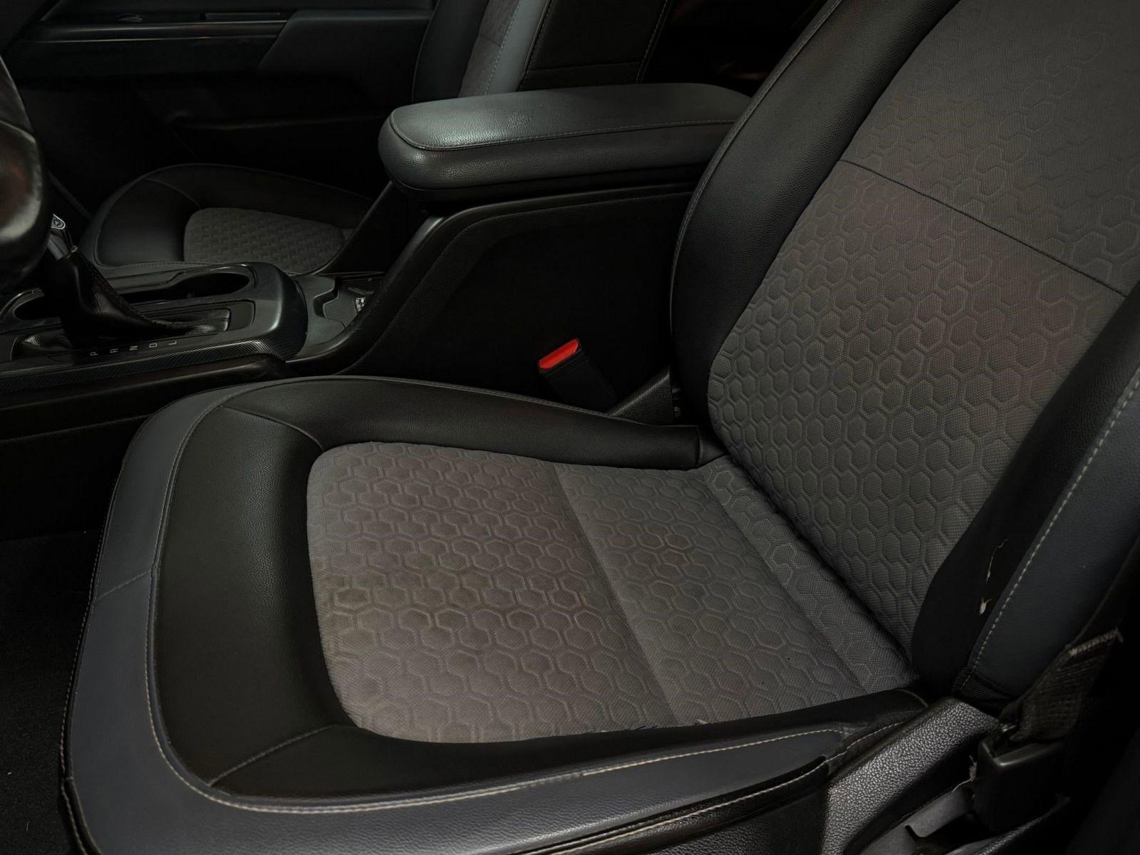 Used 2022 Chevrolet Colorado Z71 image 12