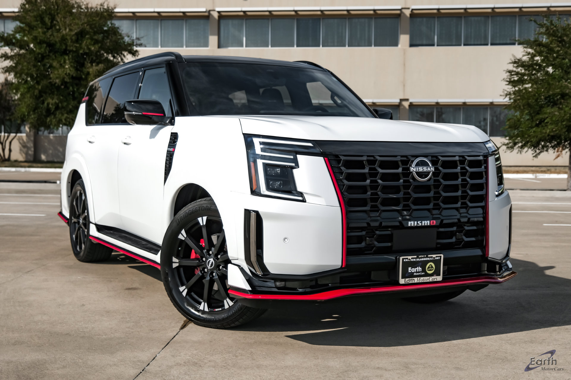 Used 2026 Nissan Armada NISMO AWD/4WD image 24