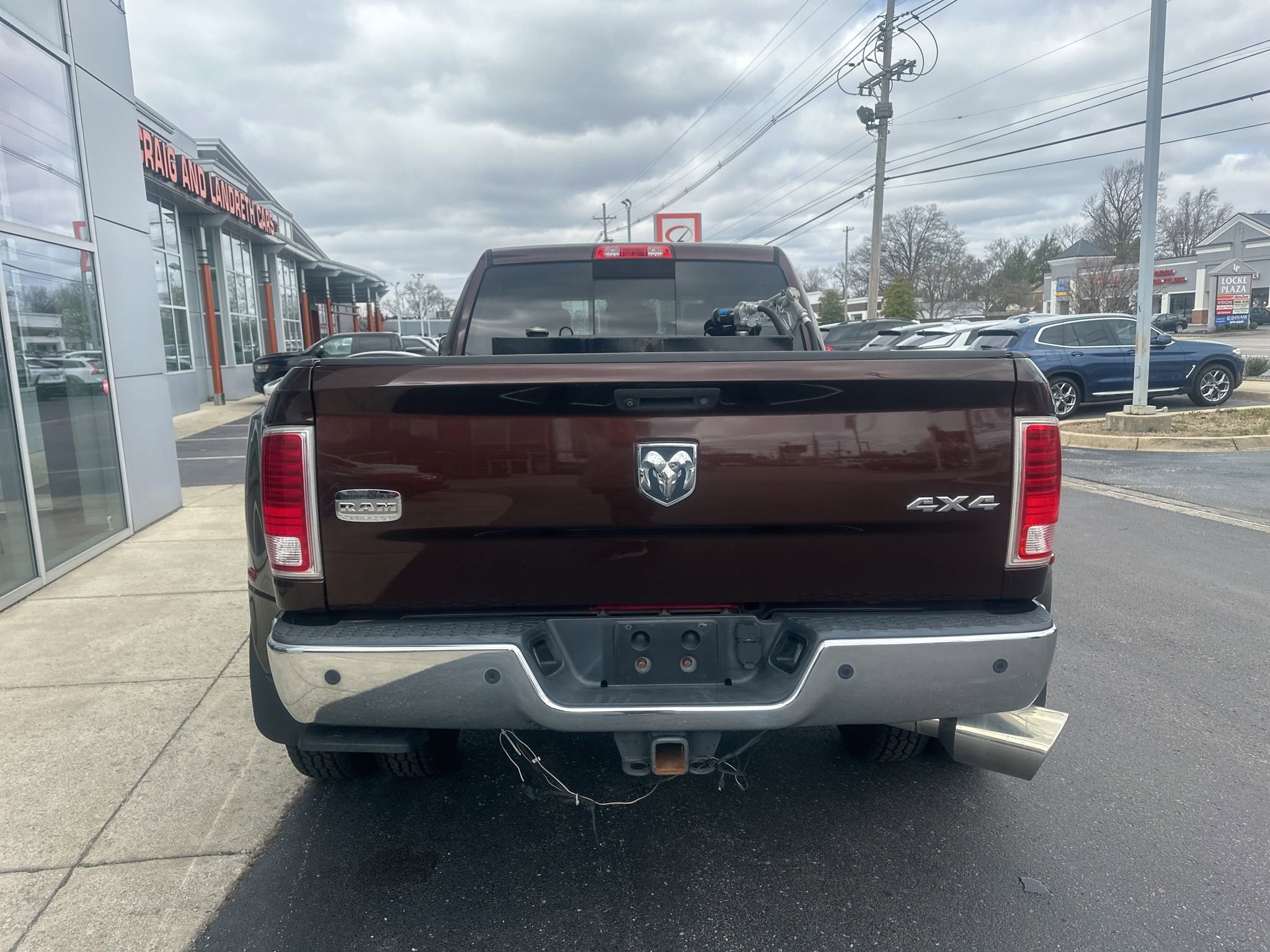 Used 2015 RAM 3500 Laramie Longhorn image 4