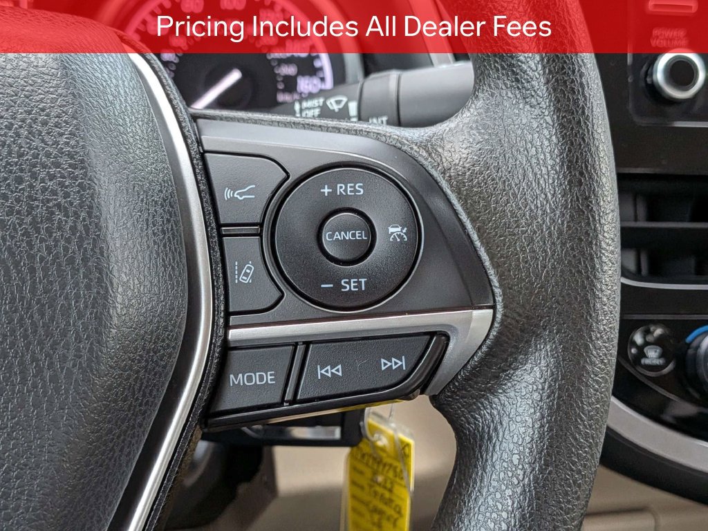 Used 2022 Toyota Camry LE FWD image 26
