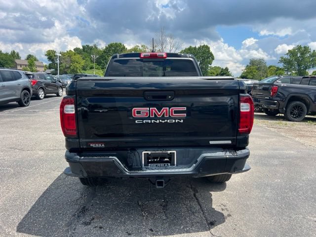 Used 2023 GMC Canyon Elevation w/ Elevation Premium Package AWD/4WD image 4