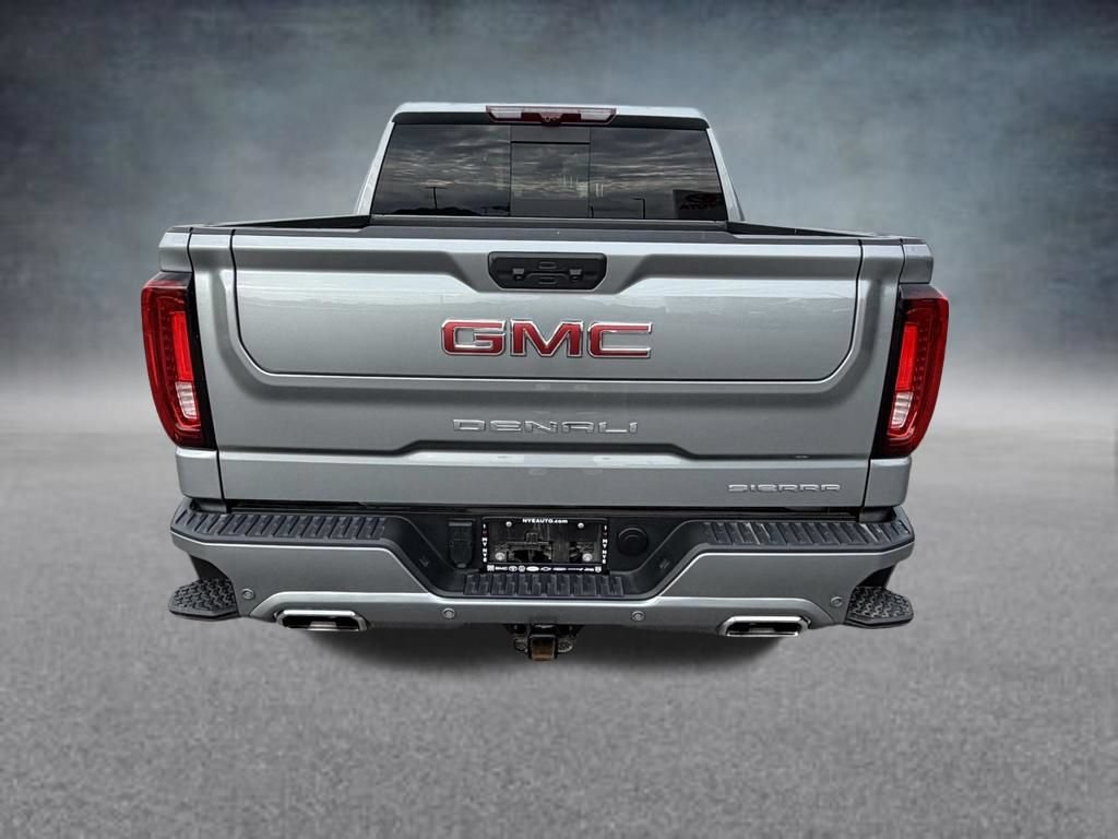 Used 2025 GMC Sierra 1500 Denali w/ Technology Package AWD/4WD image 4