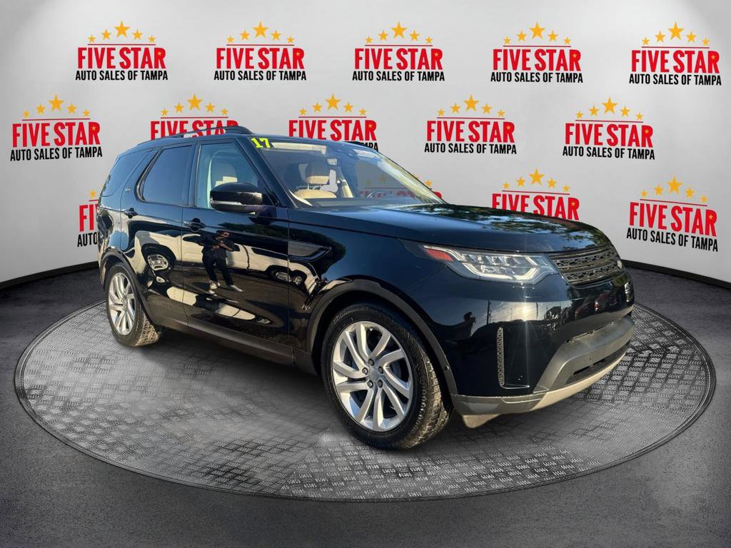 Used 2017 Land Rover Discovery SE AWD/4WD image 1