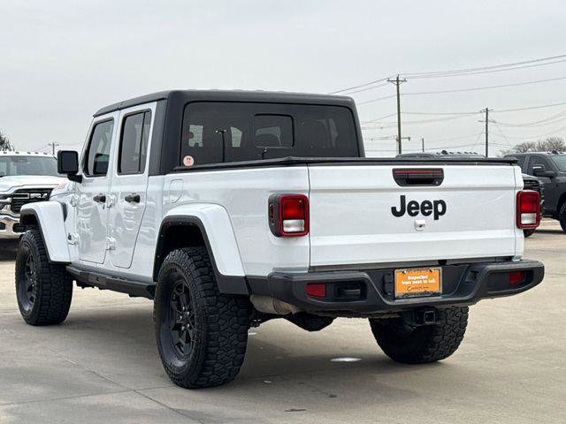 Certified 2021 Jeep Gladiator Willys image 8