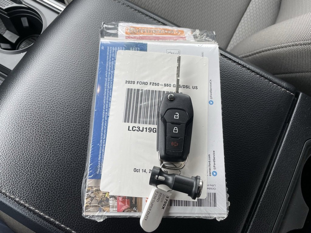 Used 2020 Ford F250 XLT w/ XLT Premium Package image 44