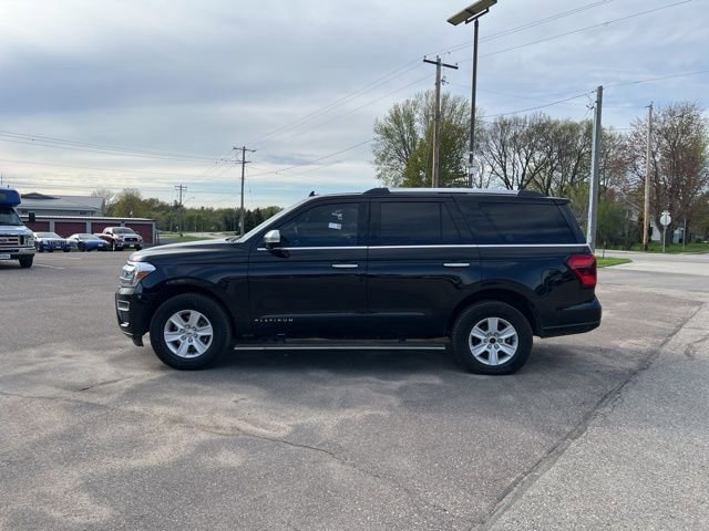 Used 2024 Ford Expedition Platinum AWD/4WD image 4