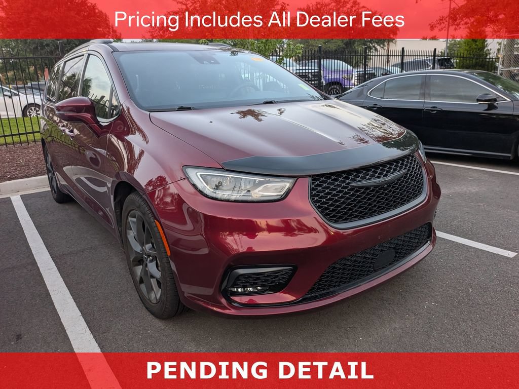 Used 2022 Chrysler Pacifica Touring-L w/ S Appearance Package