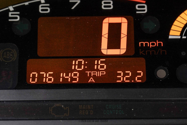 Used 2004 Honda S2000 image 30