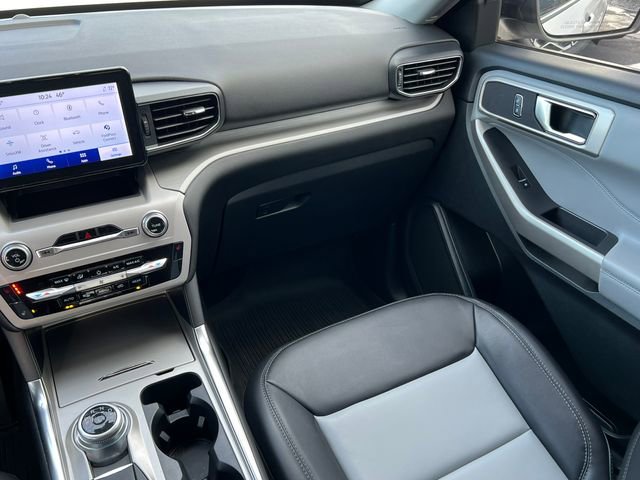 Certified 2023 Ford Explorer XLT w/ Equipment Group 202A image 33