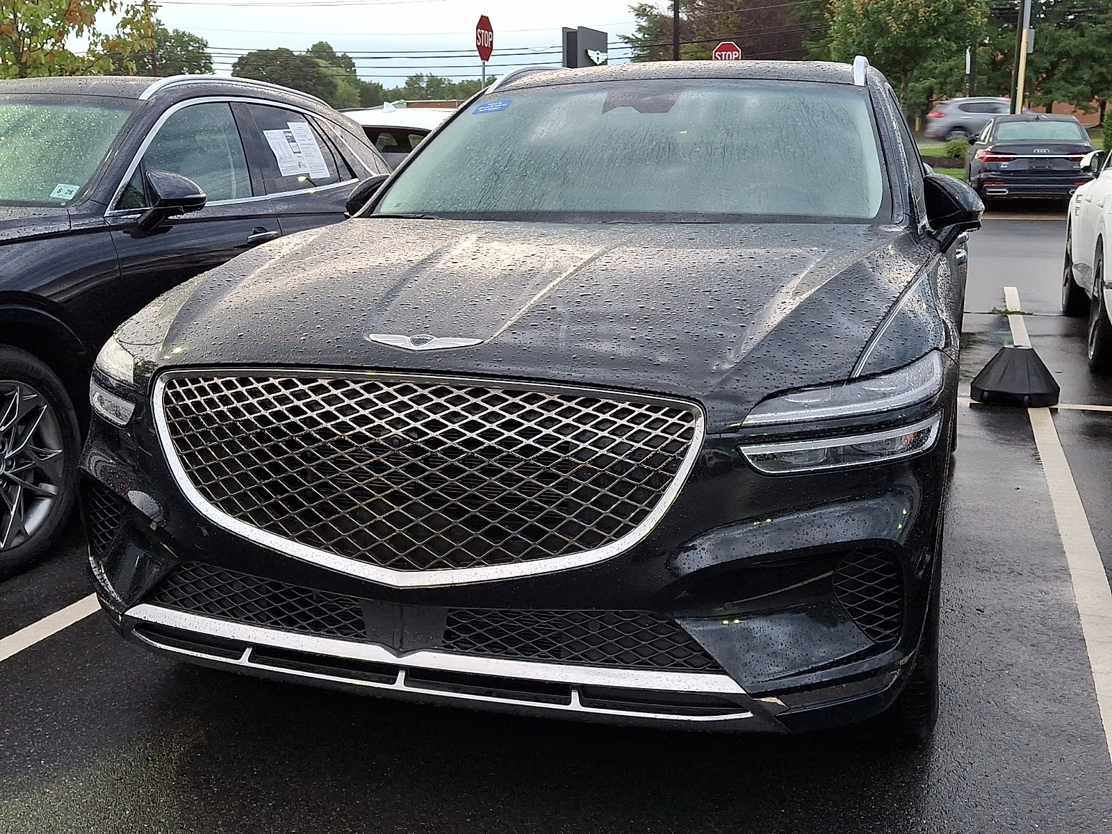 Used 2023 Genesis GV70 2.5T w/ Advanced Package AWD/4WD image 4