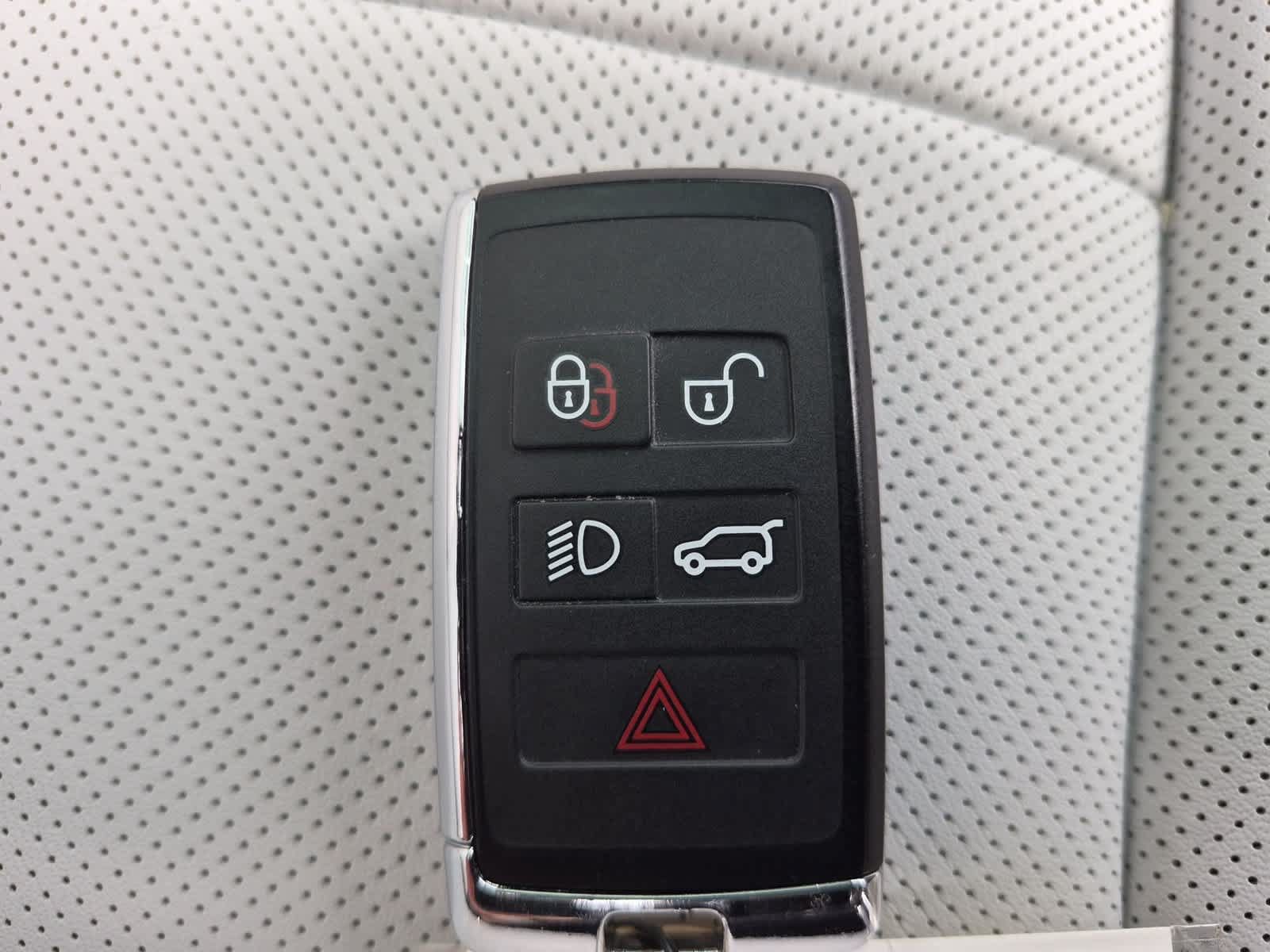 Certified 2023 Land Rover Range Rover Sport SE AWD/4WD image 36