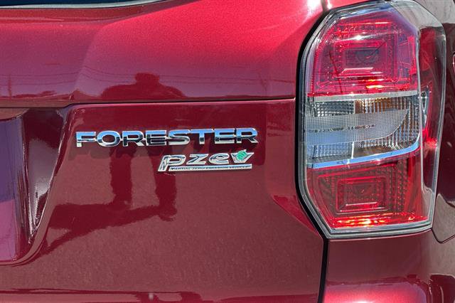Used 2016 Subaru Forester 2.5i Premium w/ Popular Package #1 AWD/4WD image 30