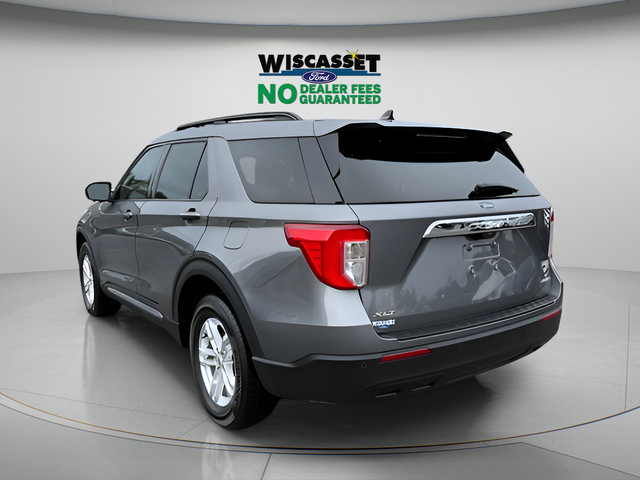 Used 2023 Ford Explorer XLT AWD/4WD image 25