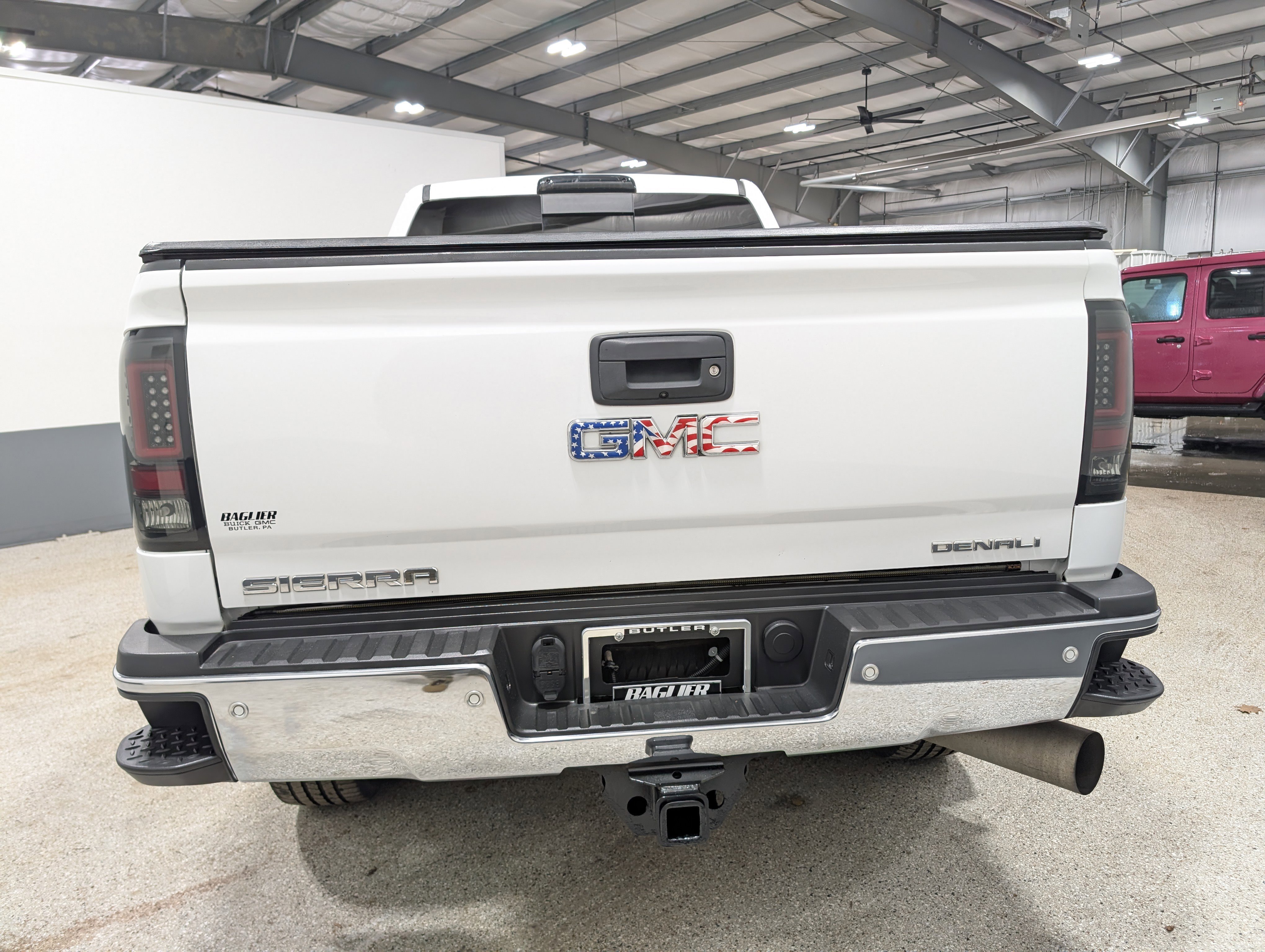 Used 2016 GMC Sierra 3500 Denali w/ Duramax Plus Package AWD/4WD image 4