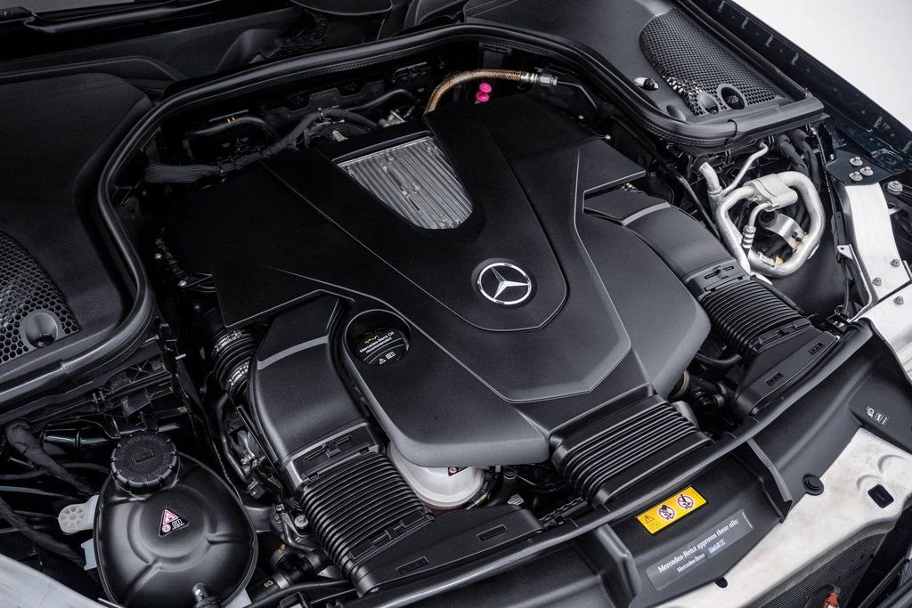 Used 2019 Mercedes-Benz E 450 4MATIC Cabriolet image 33