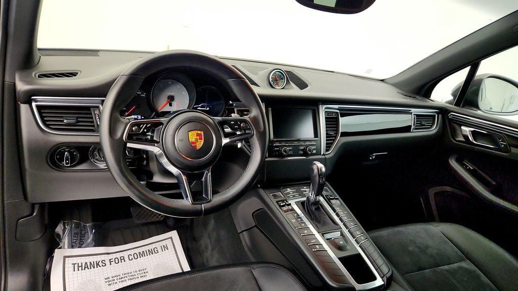 Used 2016 Porsche Macan S AWD/4WD image 13