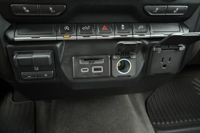 Used 2019 Chevrolet Silverado 1500 LT w/ All-Star Edition RWD image 22