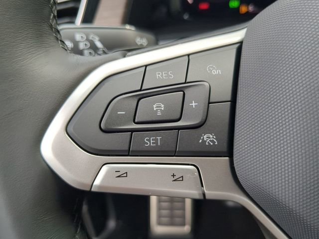 New 2026 Volkswagen Atlas SEL Premium R-Line image 30