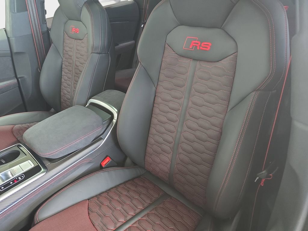 New 2026 Audi RS Q8 performance image 11