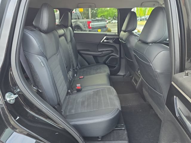 Used 2024 Mitsubishi Outlander SE AWD/4WD image 12