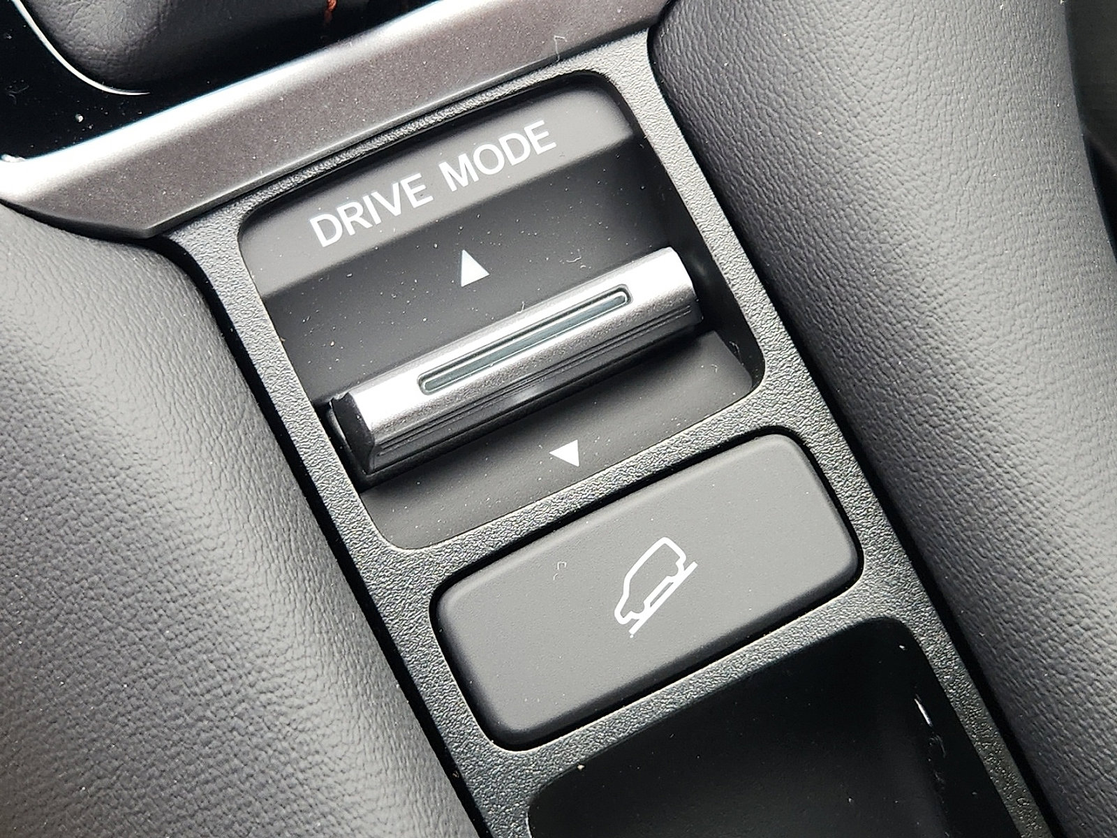 New 2026 Honda HR-V Sport image 15