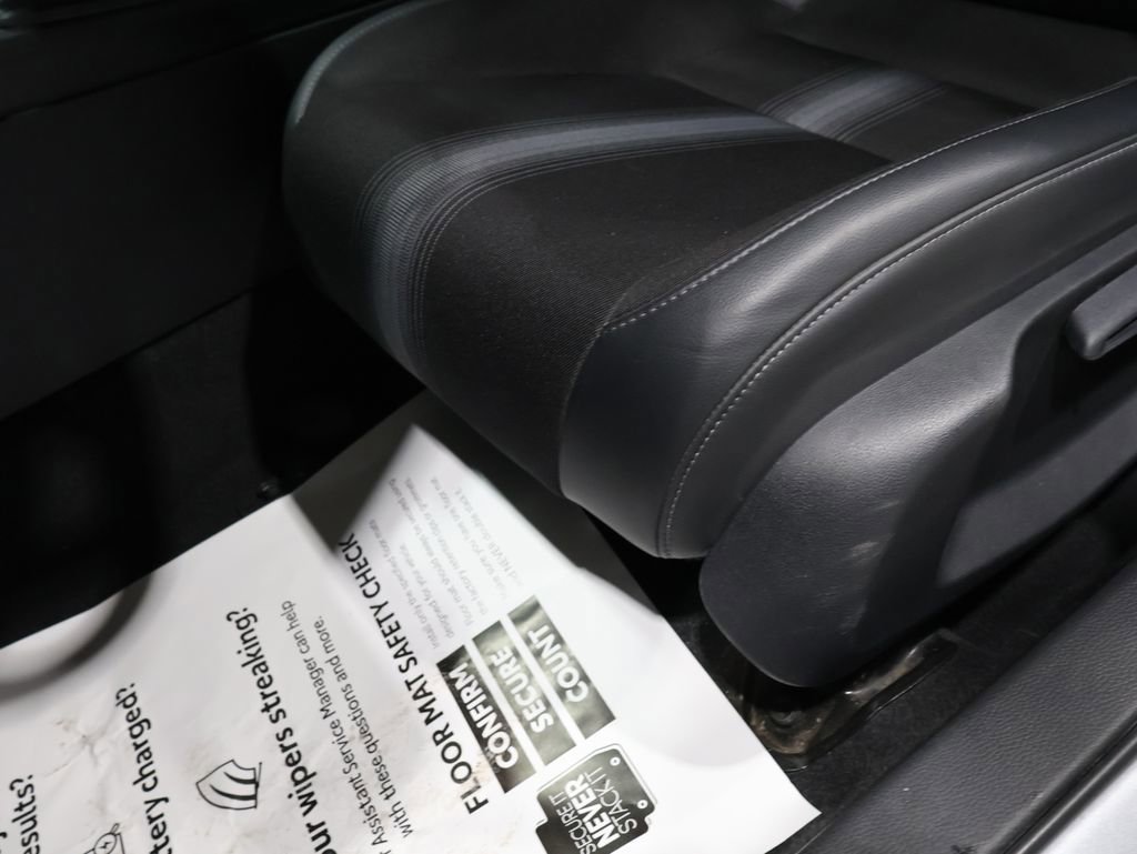 Used 2023 Honda Civic Sport image 12