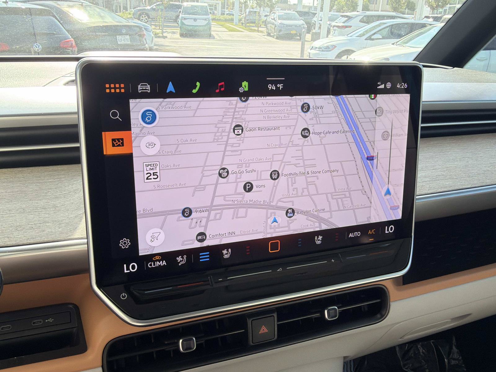 Certified 2025 Volkswagen ID. Buzz Pro S Plus AWD/4WD image 30