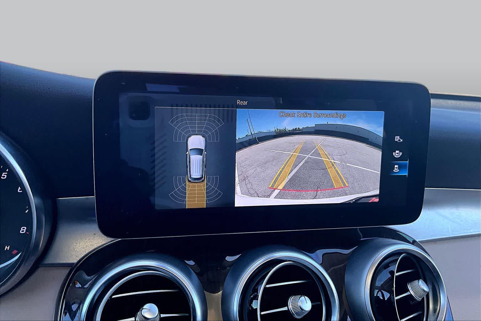 Used 2021 Mercedes-Benz GLC 300 image 47