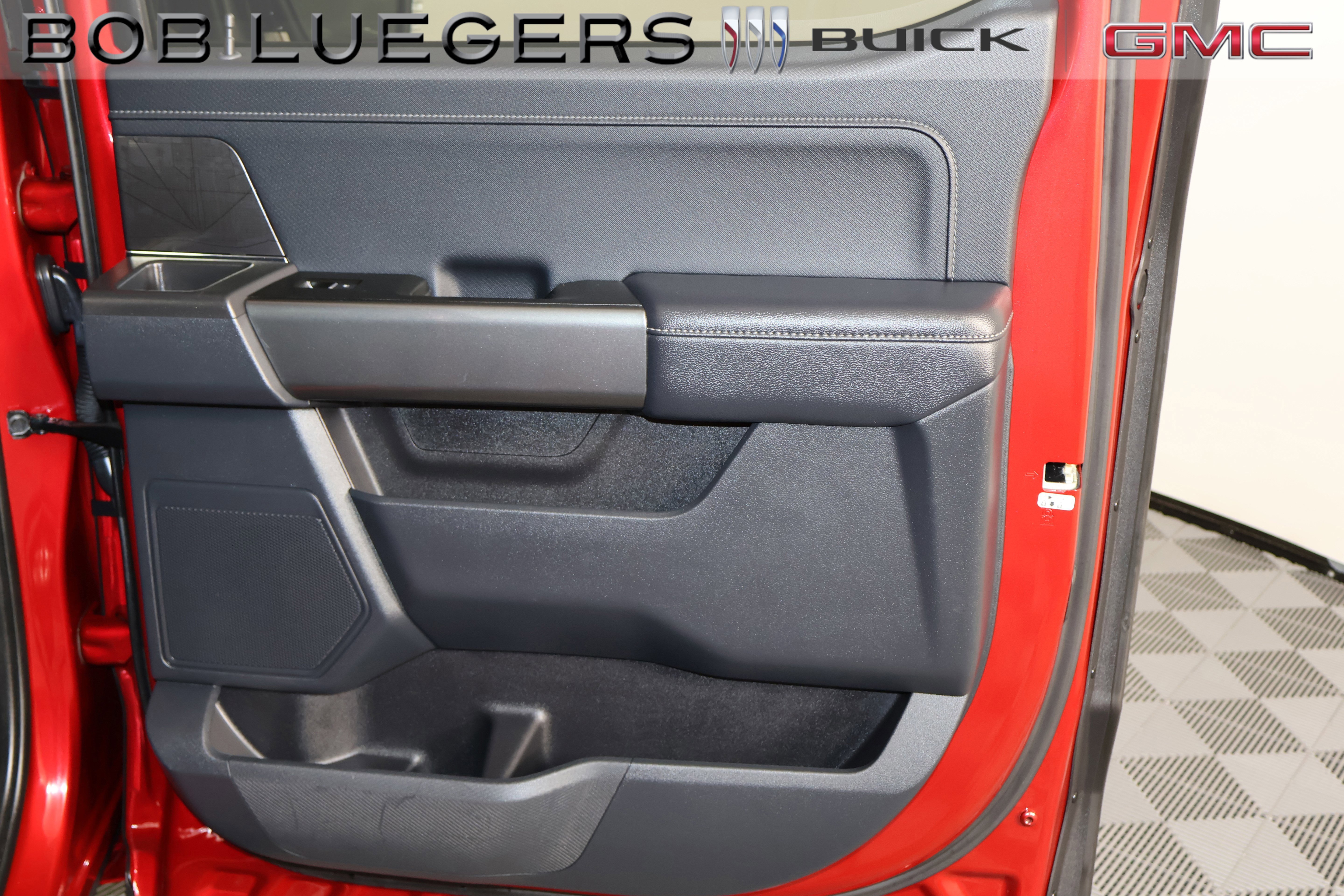 Used 2022 Ford F150 XLT w/ Equipment Group 302A High AWD/4WD image 17