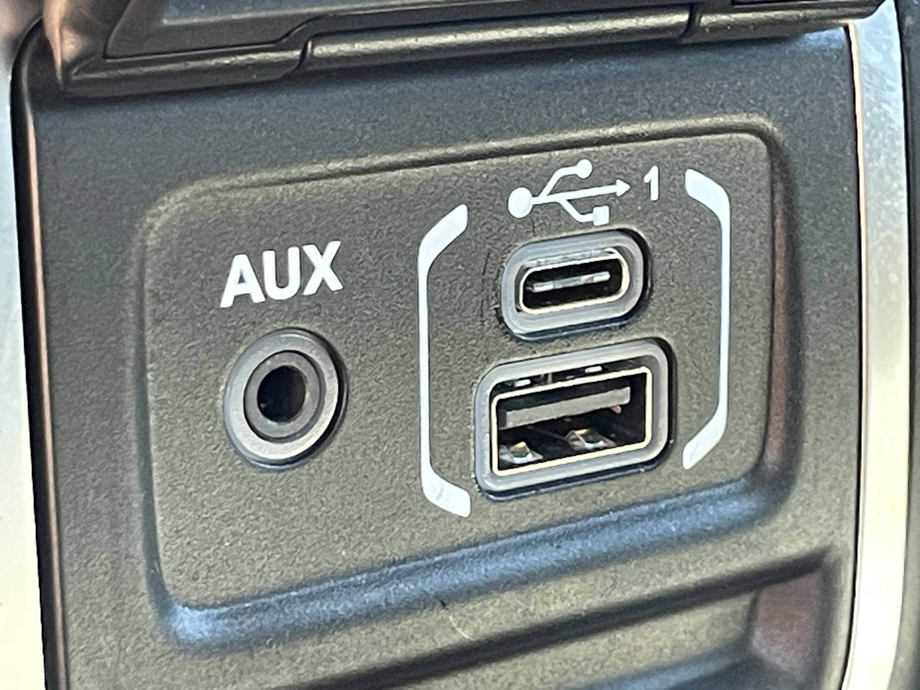 Used 2024 Jeep Wrangler Unlimited Sport AWD/4WD image 23