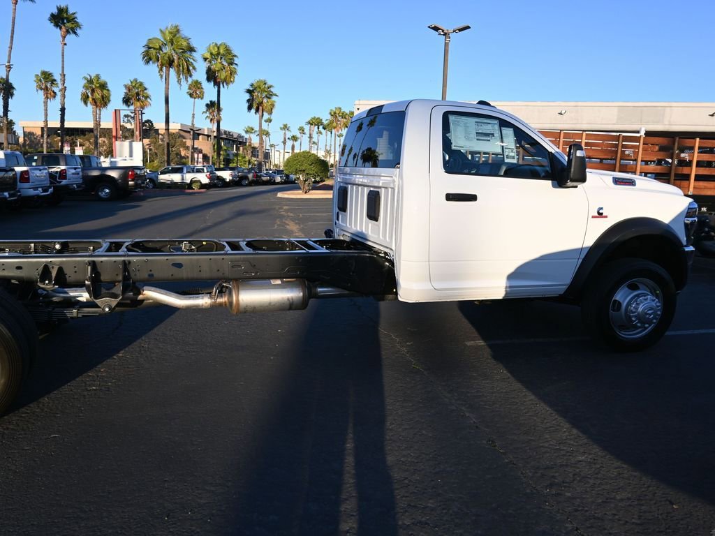 New 2026 RAM 5500 Tradesman w/ Chrome Appearance Group image 10